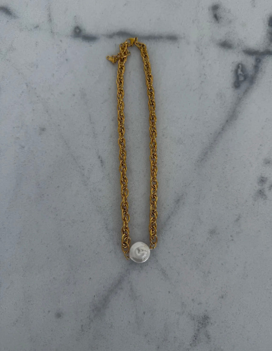 Nora Pearl Necklace