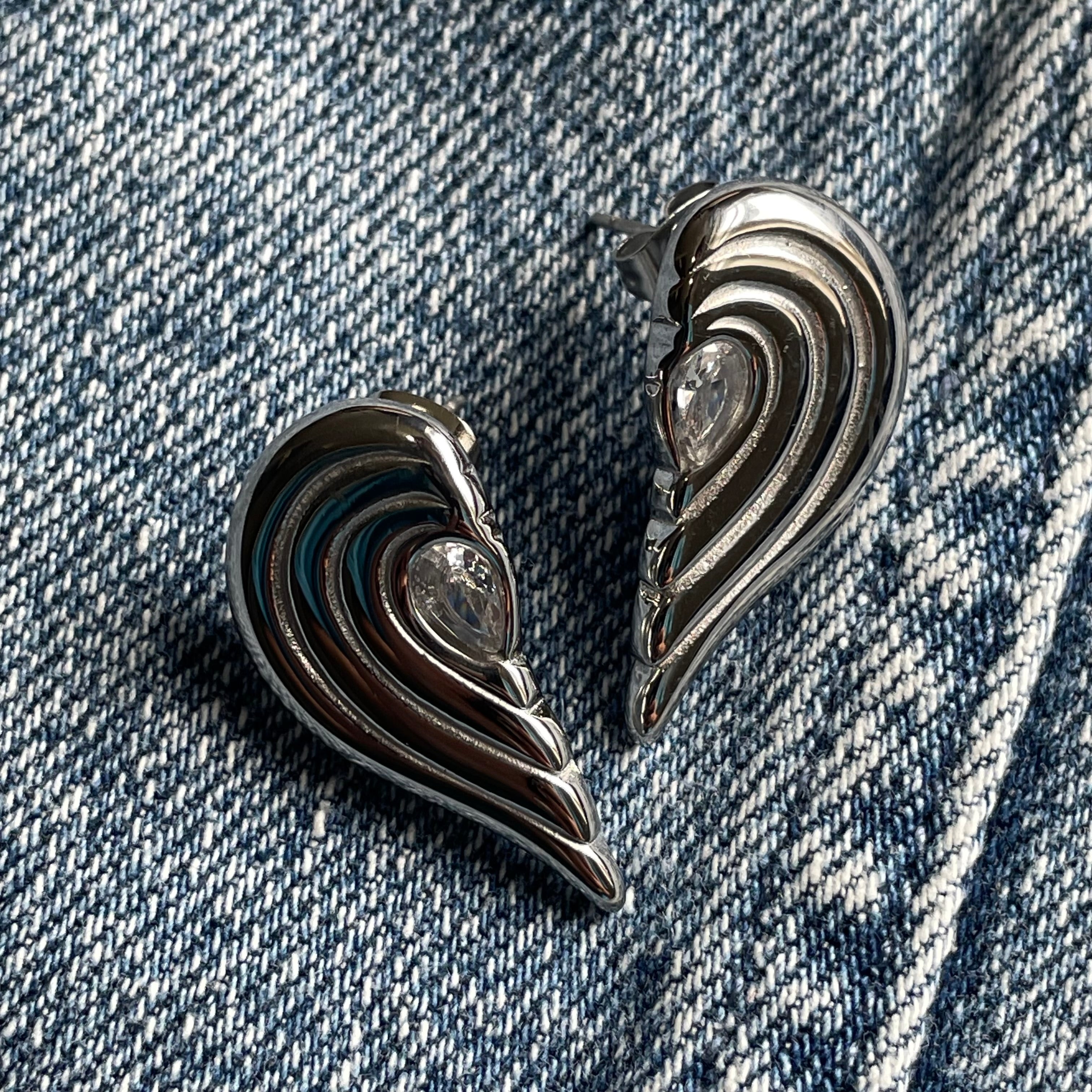 Silver Wing Spiral